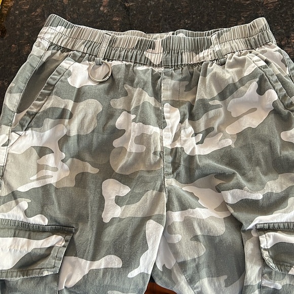 Streetwear society, camel, cargo pants, size, medium - Picture 2 of 3